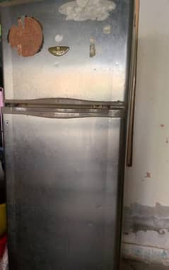 DAWLANCE REFRIGERATOR FOR SALE