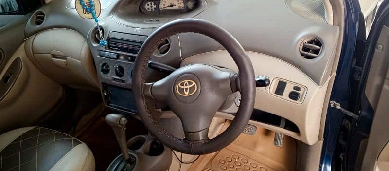 Toyota Platz 2005 0