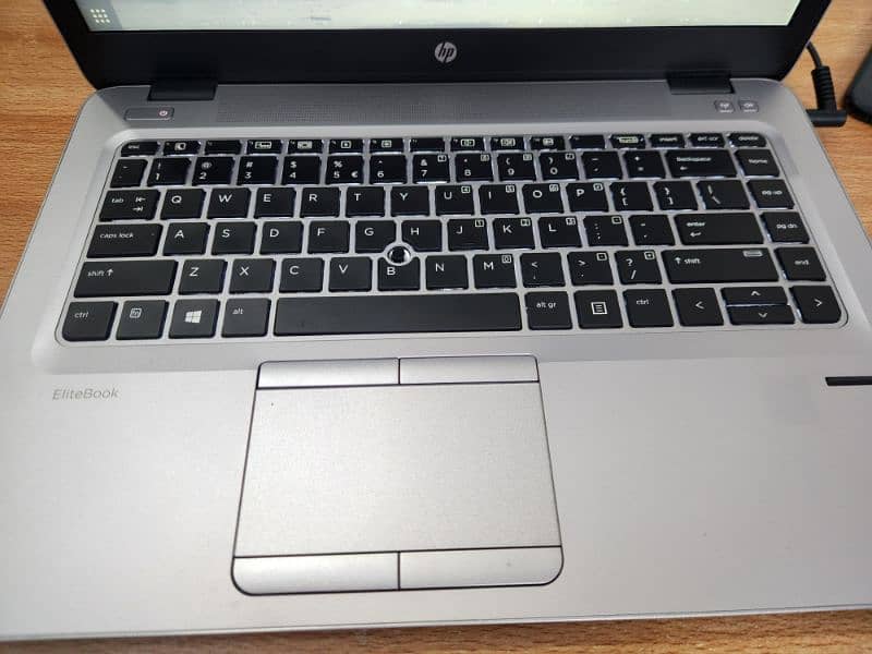 HP 840 G3 i7 - 6th gen 8gb ram 4