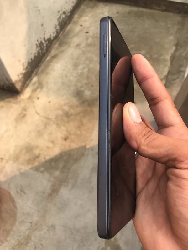 Infinix smart 8 pro 6/128 3