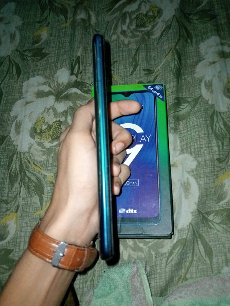 Infinix Hot 9 play with Box 6