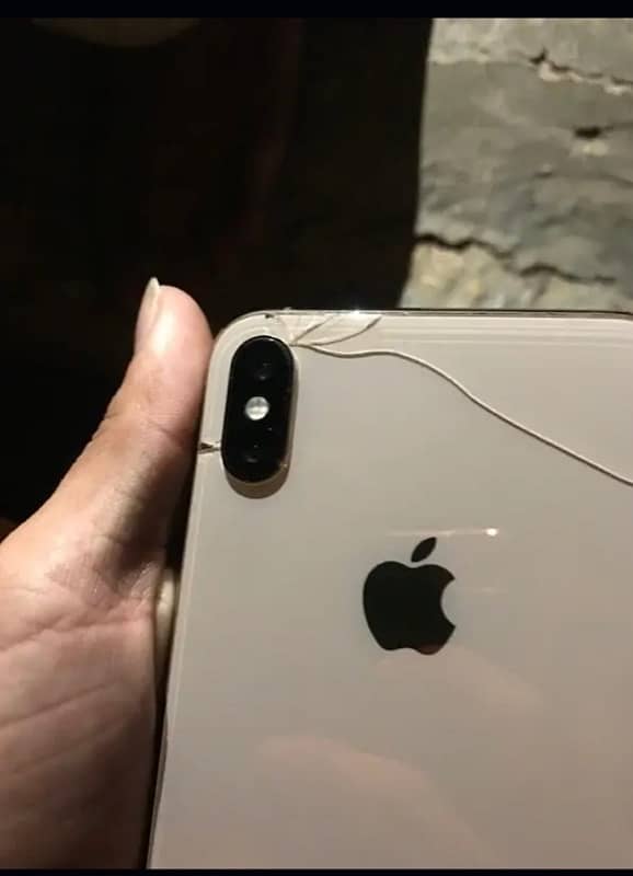 iPhone XS Max 2