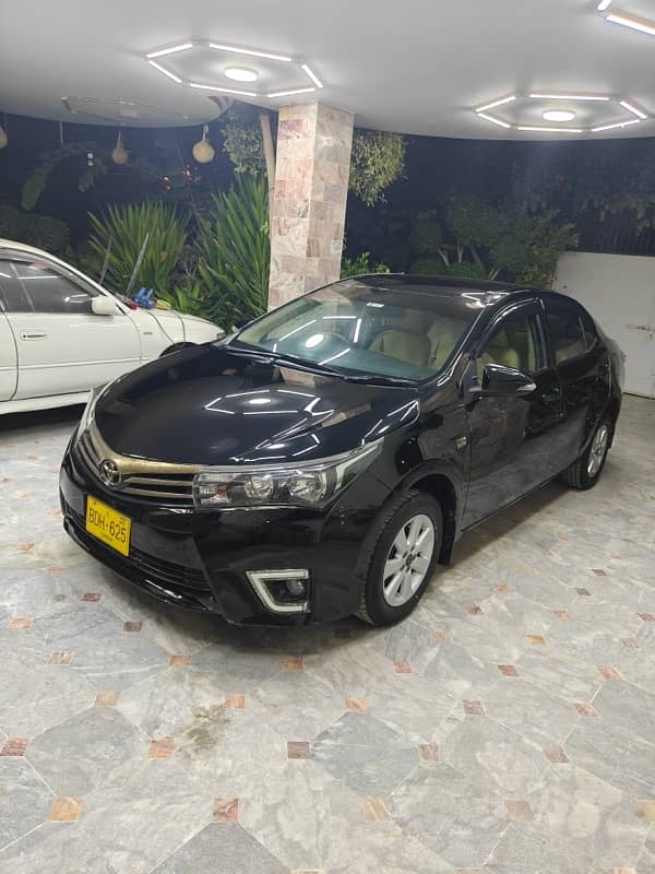 Toyota Corolla Altis 2015 3