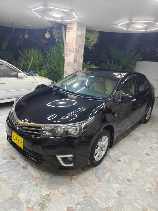 Toyota Corolla Altis 2015 11