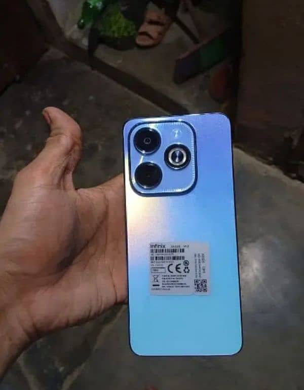 Infinix 40i 8/128 0