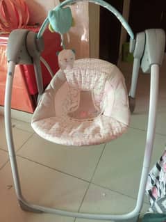 baby swing urgent sale 0