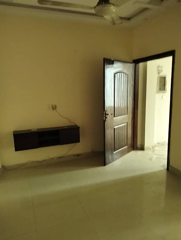 2 bed loung kitchen bath Flat Davis Road near Shimla Hill Lahore 1