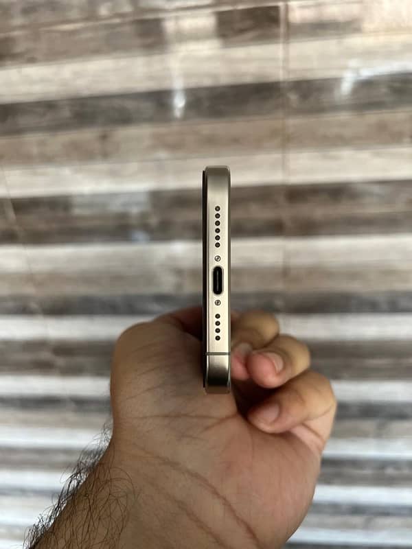 iPhone 15 pro max 256gb 96% health natural titanium HK dual physical 4