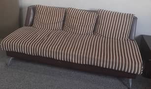 habbit ka 7 seter sofa set for sale. arjunt