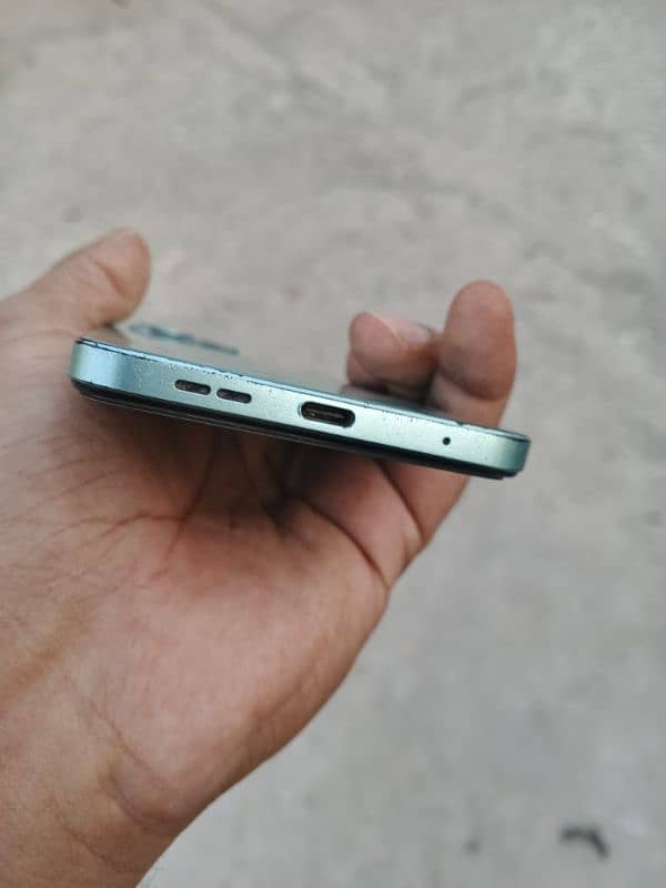 Redmi Note 12c 8+4/128GB for sale 4