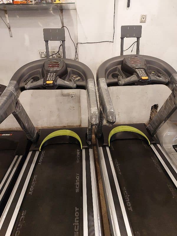 Treadmills / Running Machine / walking machine / jogging machine 11