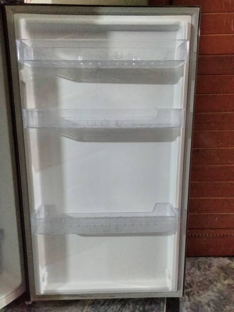 Urgent Sale Chiq fridge new jasi 2