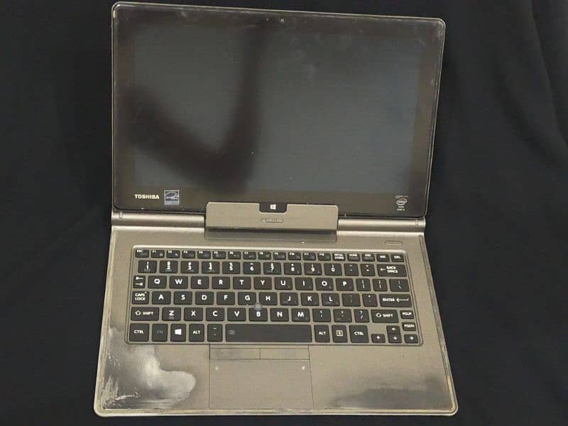 Toshiba Laptop 0