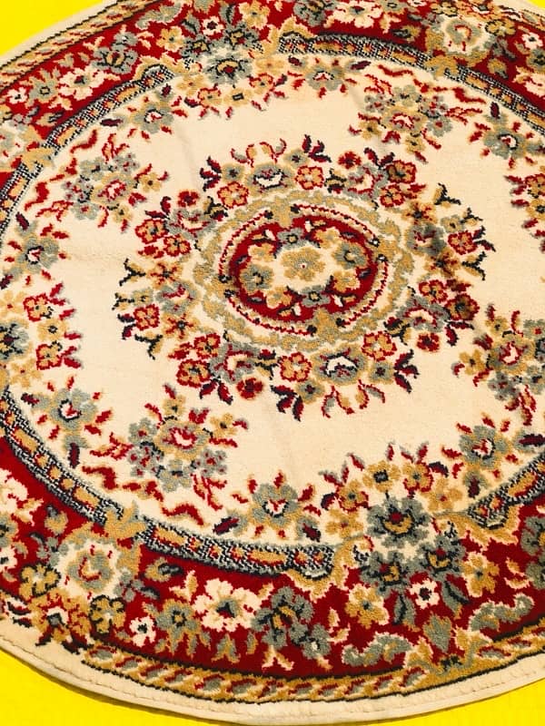 Luxury Round Rugs and Carpets 1