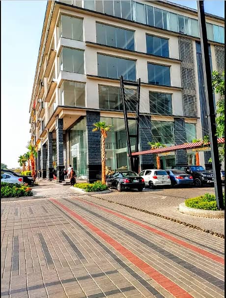 8M DHA-RAYA COMMERCIAL 4TH FLOOR AVAILABLE FOR RENT 5