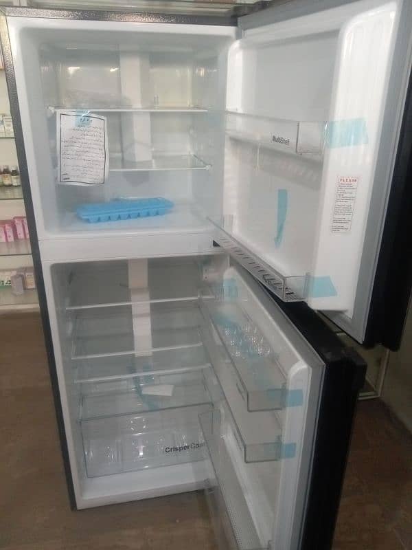 Medicine u. p. s fridge reak 2