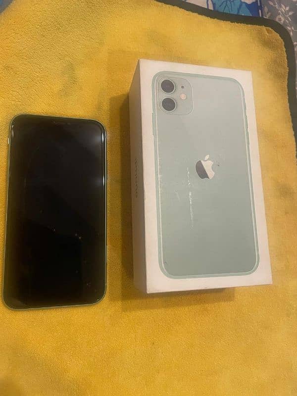 I phone 11 for sale with box original fst hand 3