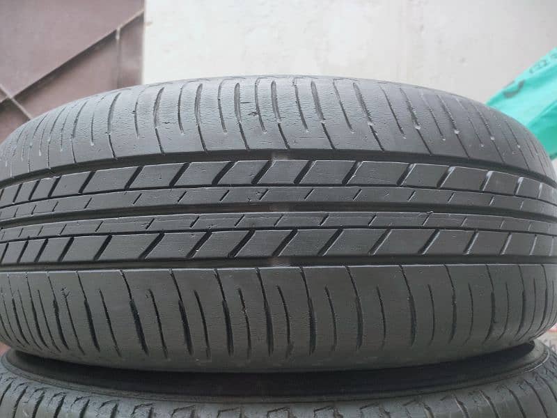 Tyre Shop 195/65R15 Carrolla 4 Tyres Set in 80% Condition 5