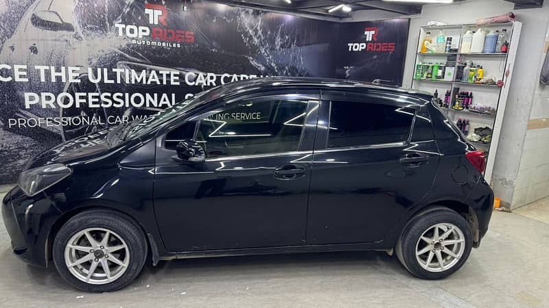 Toyota Vitz 2015 (03303796813) 3