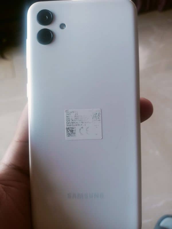 Samsung Galaxy A04 0