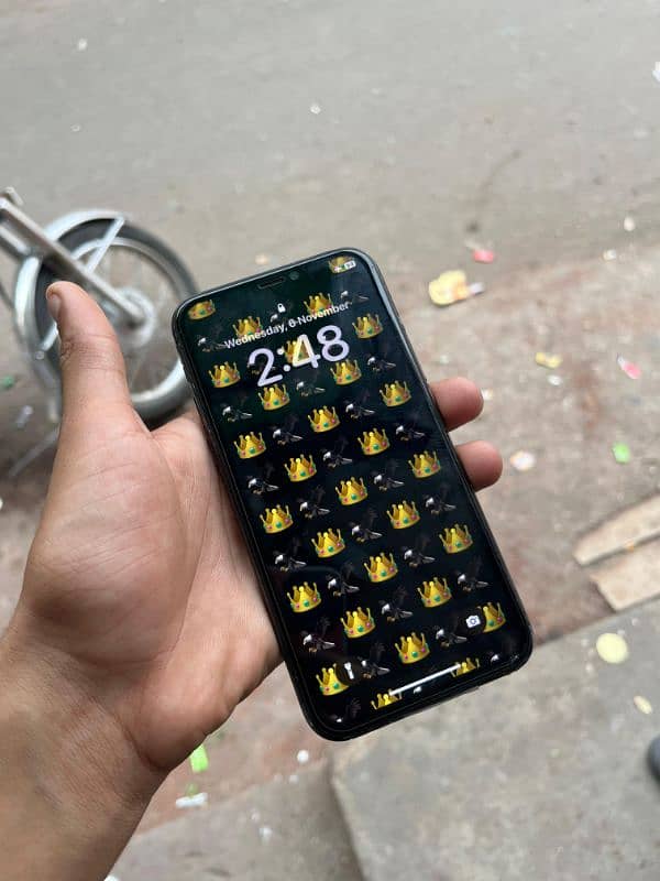 Iphone 11 pro 256 gb factory unlock 5