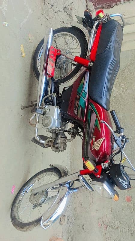 CD 70 BIKE FOR SALE 2023 MODEL STIKER 2022 0/3/0/74558270 0