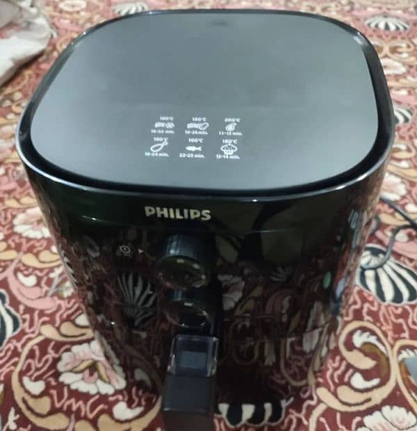 Philips Airfryer HD9200/90 4