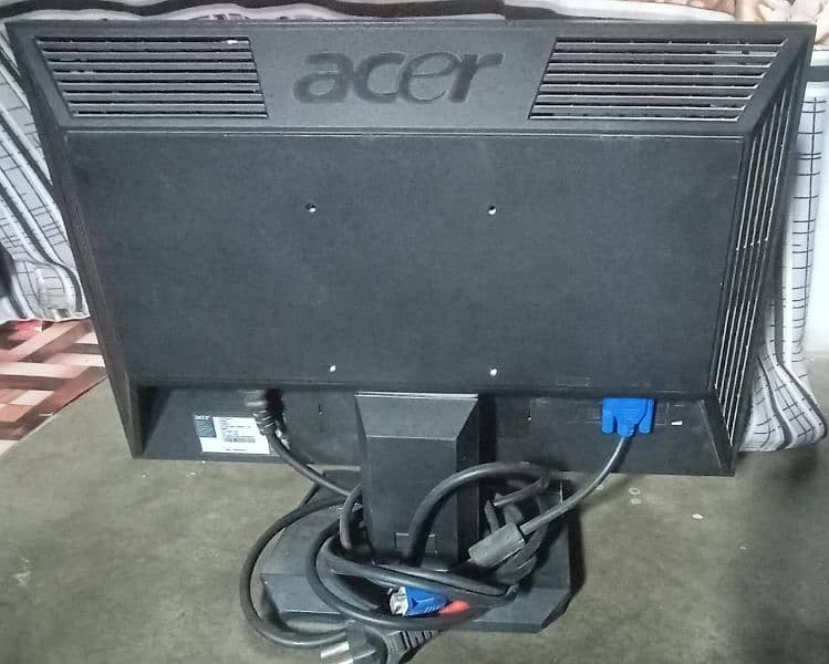 Acer company LCD 19 inch 1