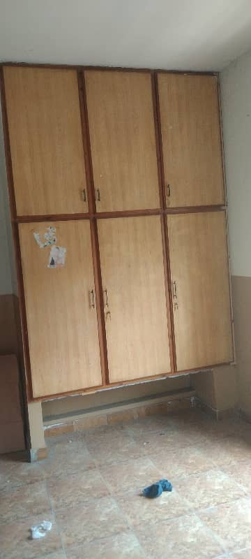 FOR RENT UPPER PORTION 10 MARLA MARBLE WOOD WORK GOOD LOCATION TOWNSHIP LAHORE 8