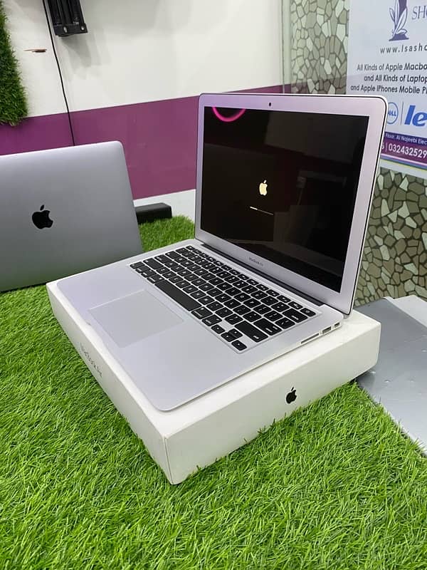 MACBOOK AIR With box 2017|2015|2019 Windows 10 supported New us 7