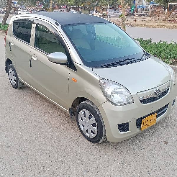 Daihatsu Mira 2011 1