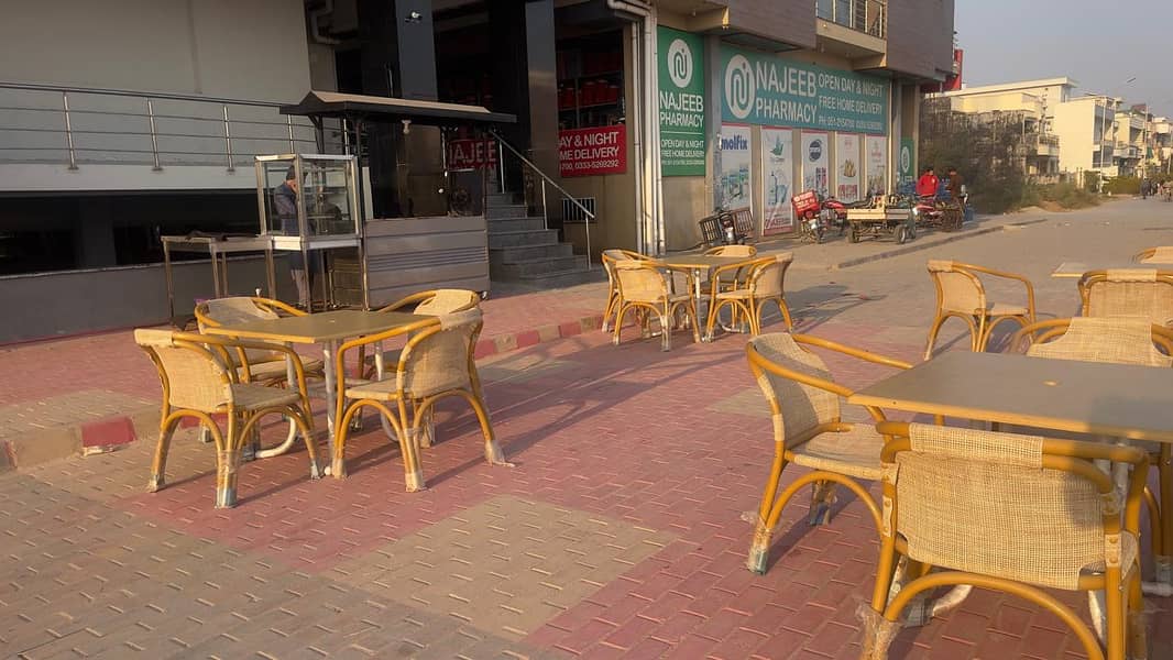 Running Restuarant for Sale - Daily Sale 10,000 - 20,000RS 13