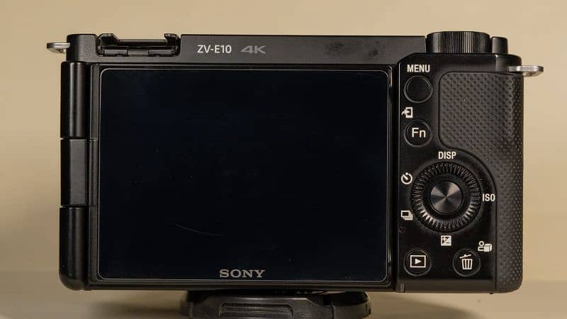 Sony ZV-E10 1