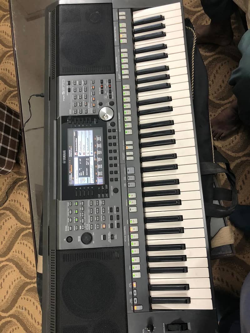 Yamaha psr 970 digital keyboard 0