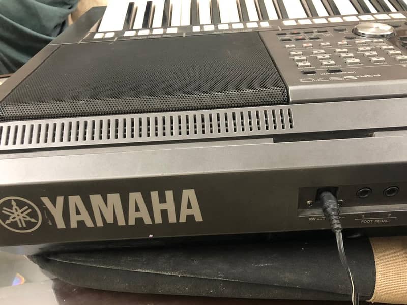 Yamaha psr 970 digital keyboard 5