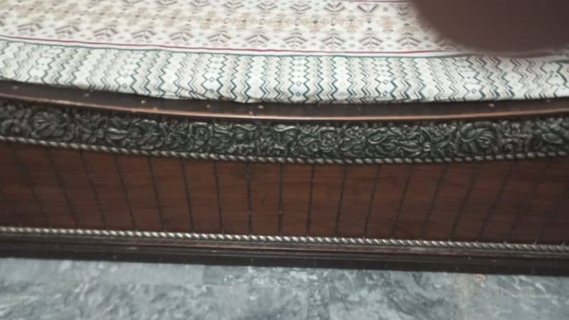 bed side tables urgent sale 2