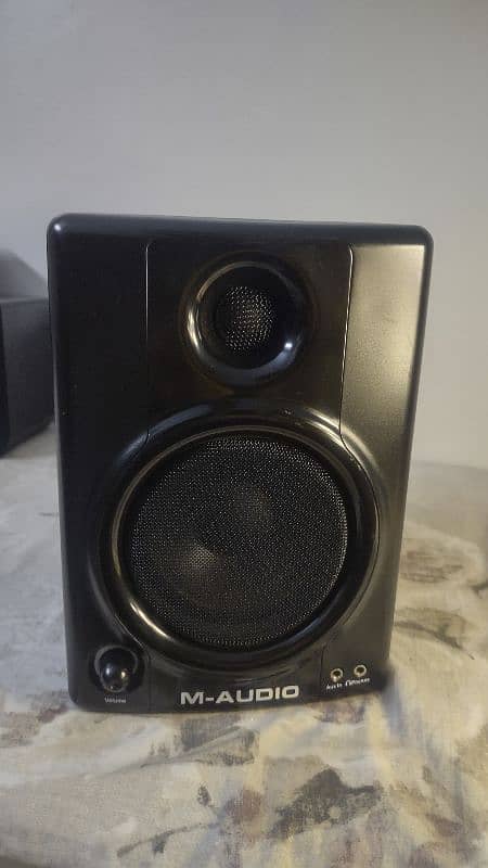 M - Audio Monitor Speaker 1