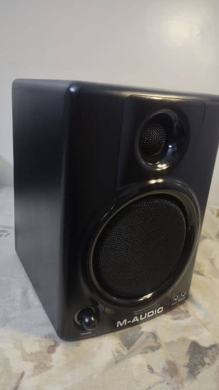 M - Audio Monitor Speaker 2