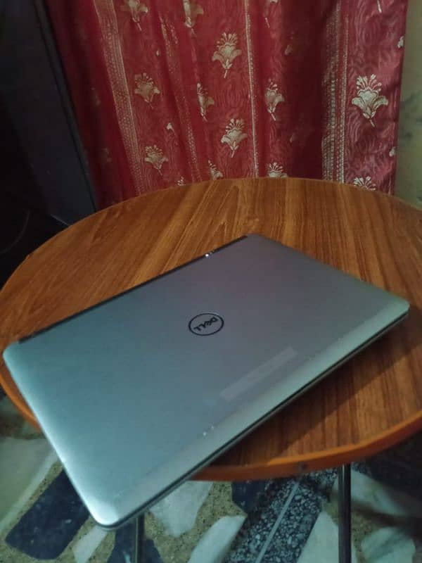 Dell Latitude 6440 Core i5 4th generation 4GB RAM 256Gb ROM 2