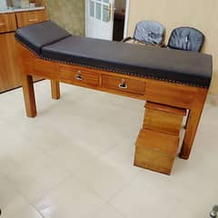 patient examation couch