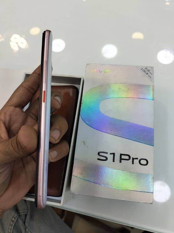 VIVO S1PRO (128/8+4) WITH BOX OFFICAL APPROVED 3