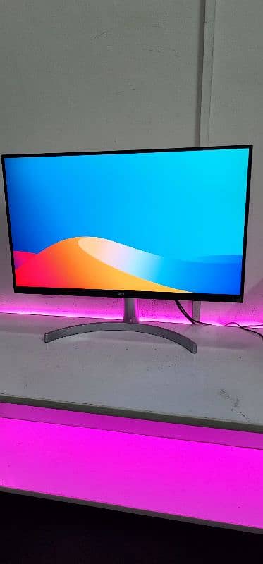 LG 27" 4K HDR IPS Type-C Monitor for MacBook M1 M2 M3 3