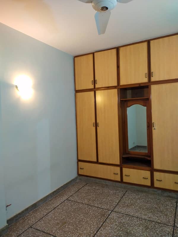 Beautifull Upper Portion For Rent In G-6 13