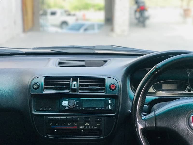 Honda Civic EXi 1998 3