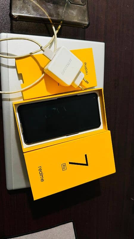 Realme 7 Pro 8/128 gb mint condition 6