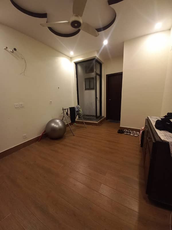 12 Marla Upper Portion For Rent In Paragon City Lahore 1