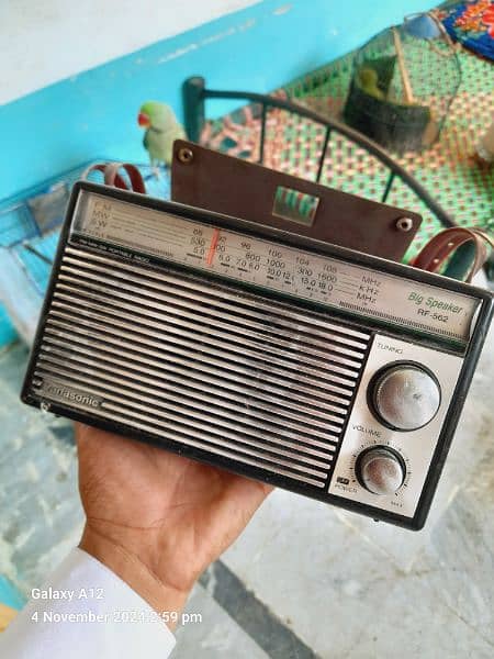 Panasonic Radio RF-562D AM FM SW 2