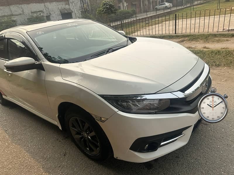 Honda Civic Oriel 2020 4