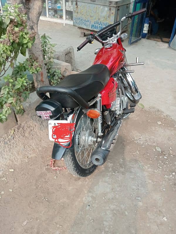 Honda 125 2023 3