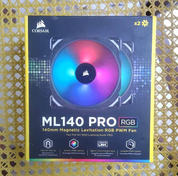 CORSAIR ML140 PRO RGB 140mm 2x Fans 140mm Brand New 0